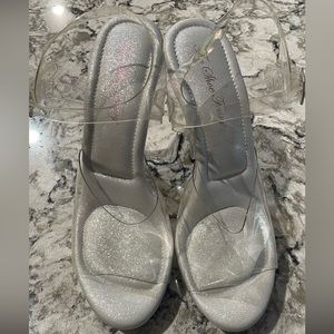 Shoe Fairy - Clear Competition Heels - Size 10